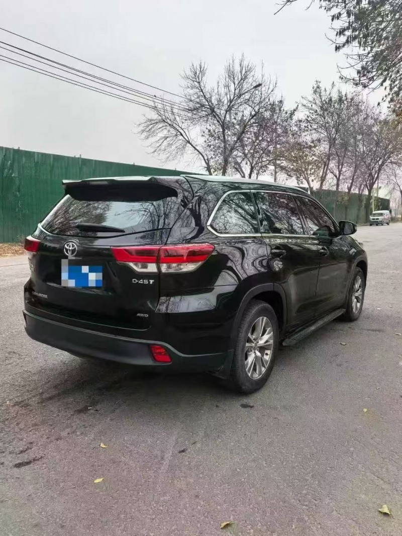 烟台19年丰田汉兰达8