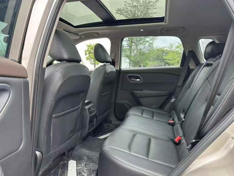 珠海23年日产奇骏5