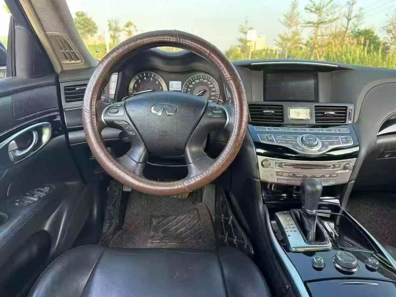 珠海18年英菲尼迪Q705