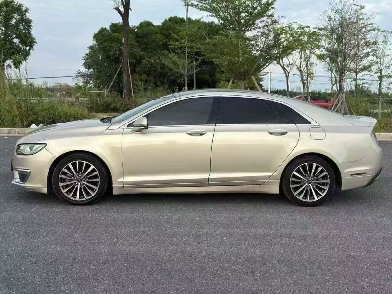 佛山18年林肯MKZ3