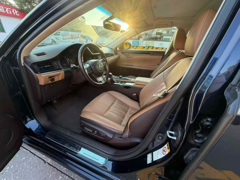 深圳17年雷克萨斯ES4