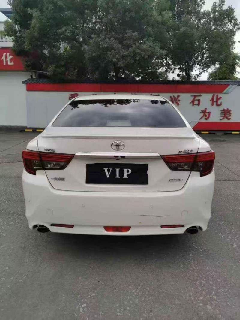 汕头15年丰田锐志9