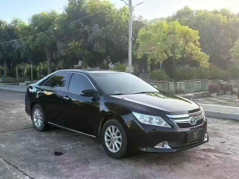 珠海13年丰田凯美瑞3