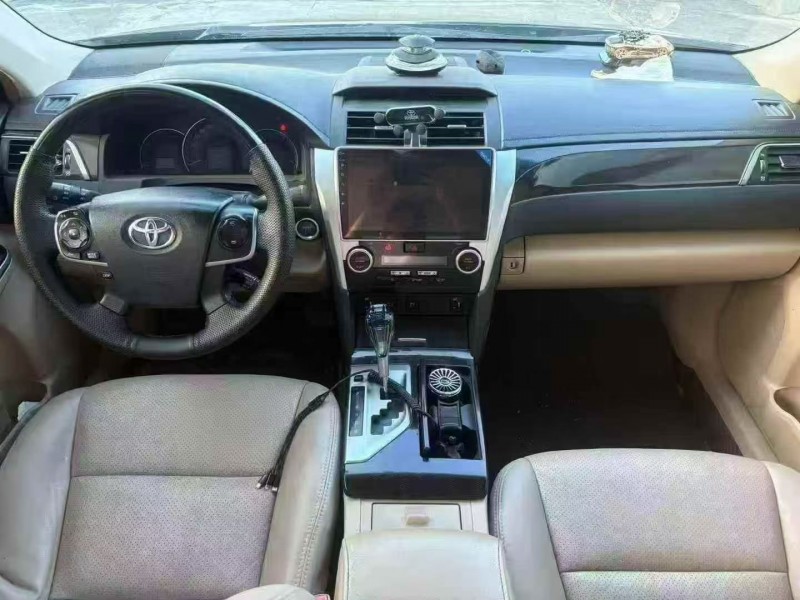 珠海13年丰田凯美瑞5