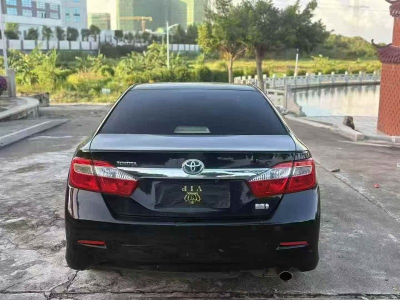 珠海13年丰田凯美瑞8