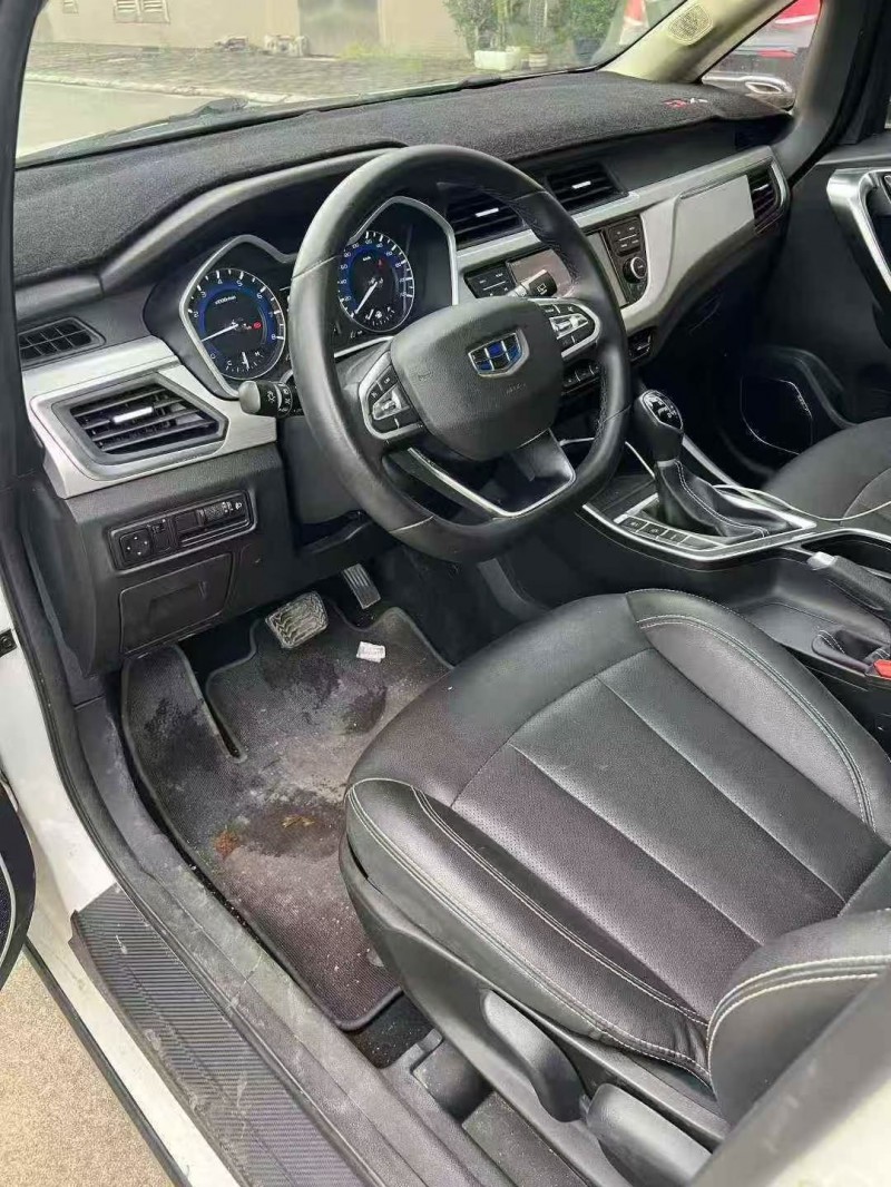 珠海19年吉利远景4