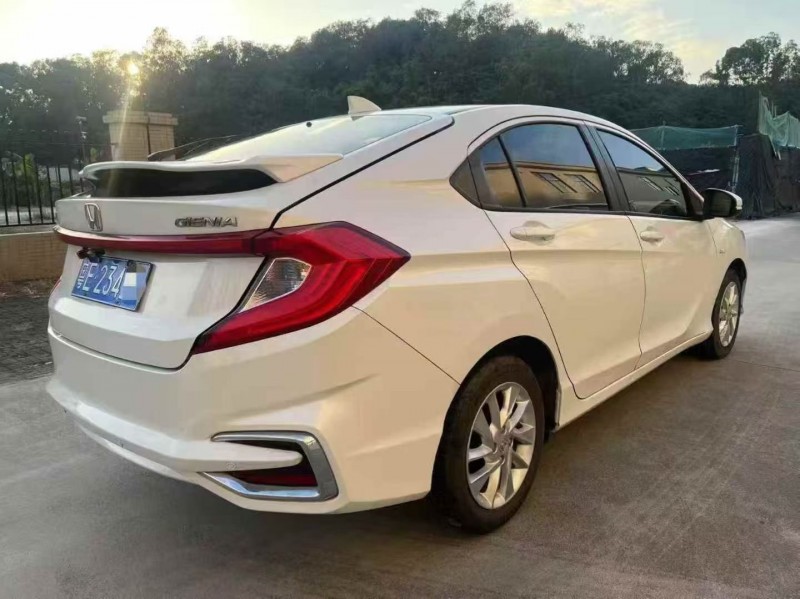 佛山18年本田竞瑞7