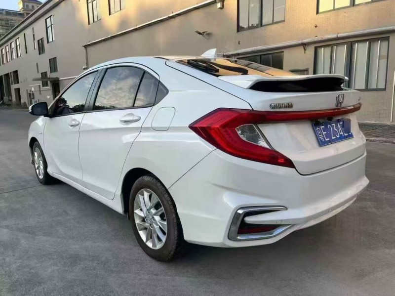 佛山18年本田竞瑞8