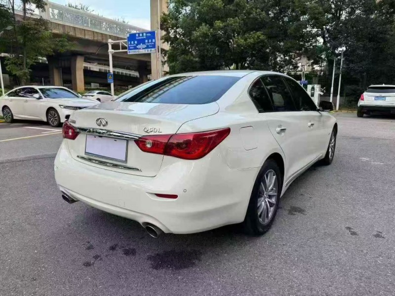 湘潭15年英菲尼迪Q50L8