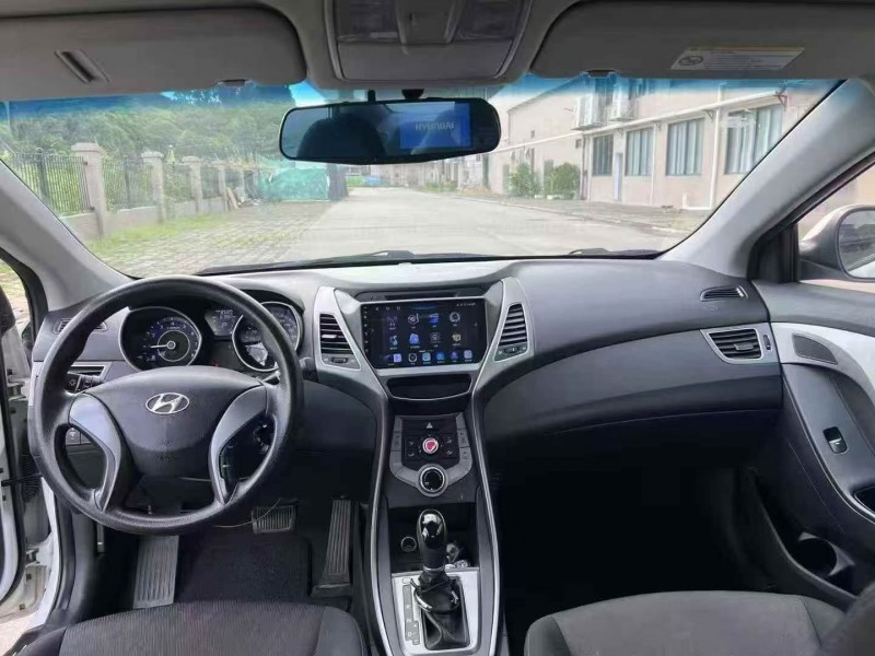 汕头16年现代朗动6