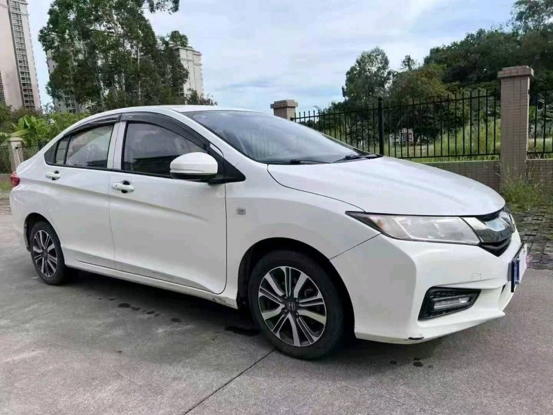 珠海19年本田锋范3