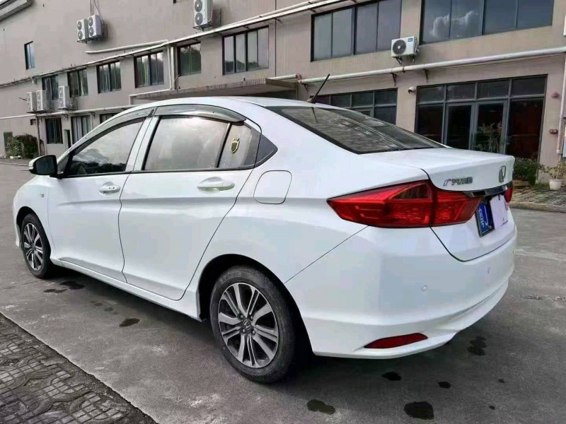 珠海19年本田锋范7