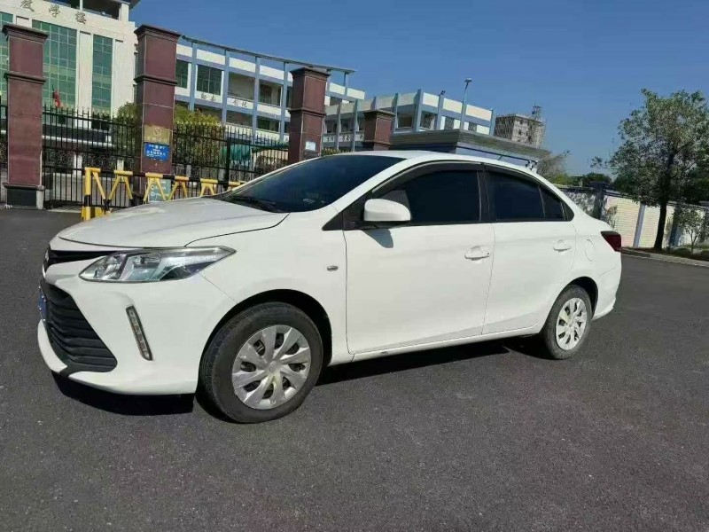 珠海19年丰田威驰3