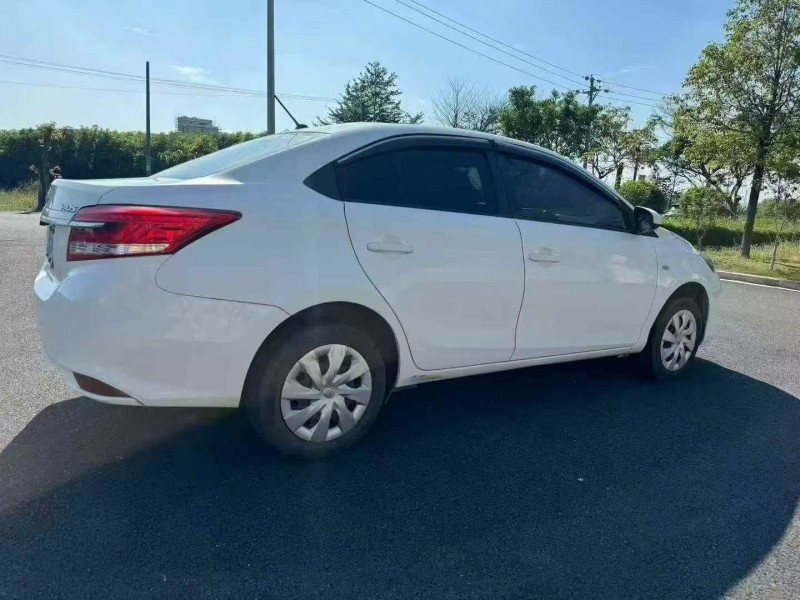 珠海19年丰田威驰7