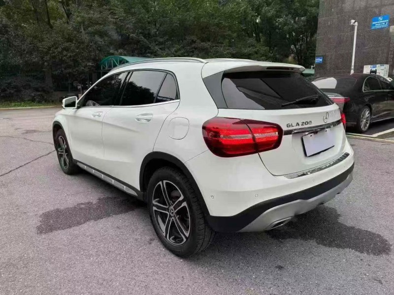 湘潭19年奔驰GLA8