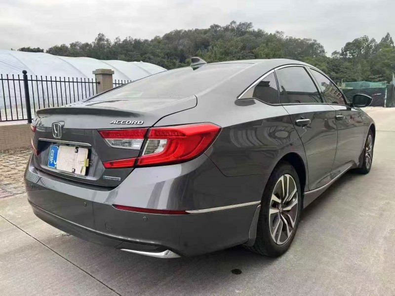 梧州20年本田雅阁7