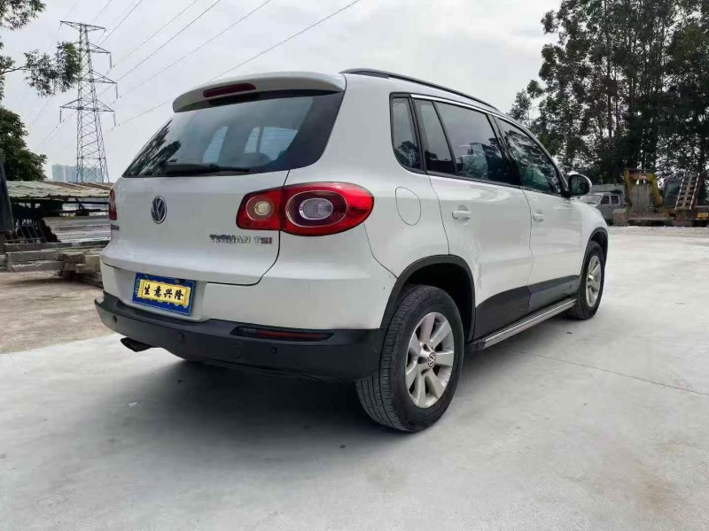 深圳12年大众途观8