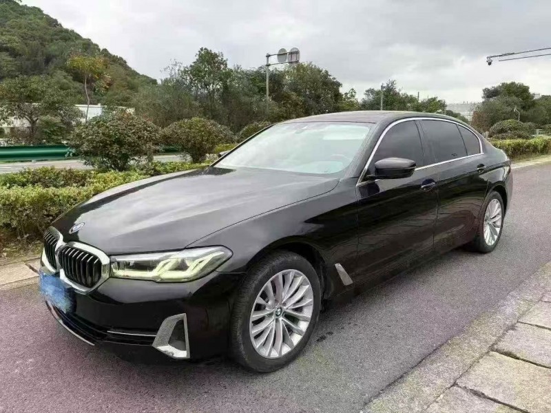 温州22年宝马5系3