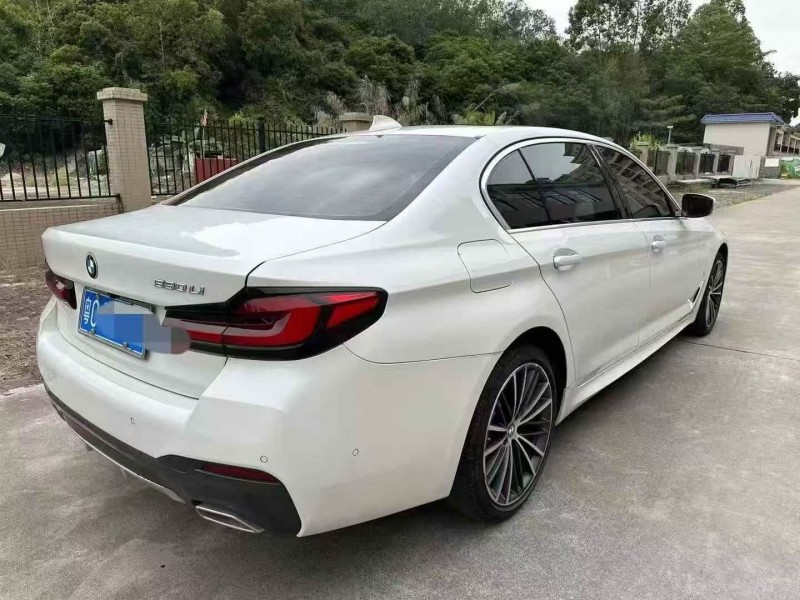 江门21年宝马5系8