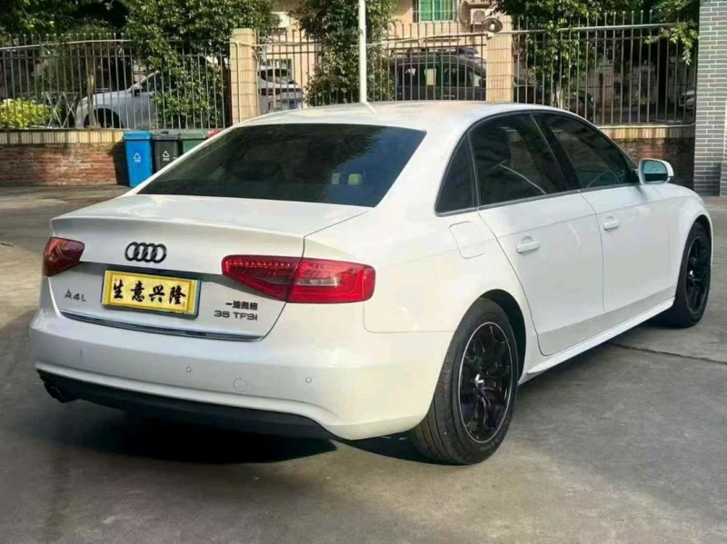 珠海15年奥迪A4L8