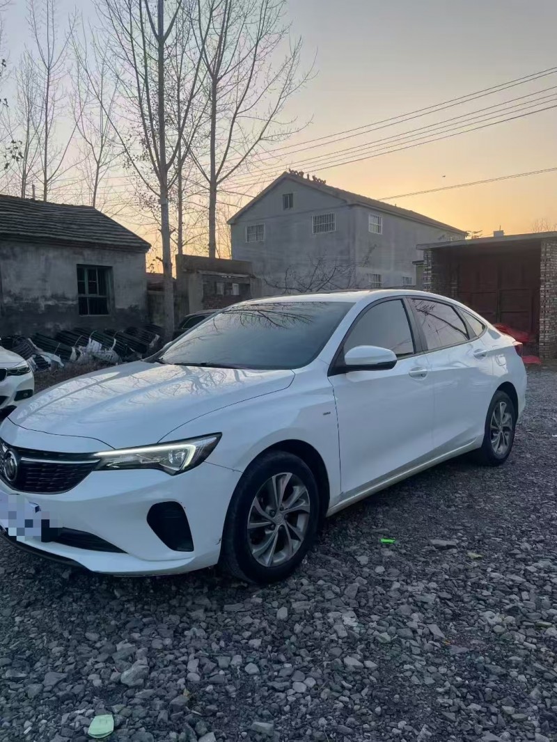 菏泽22年别克威朗2