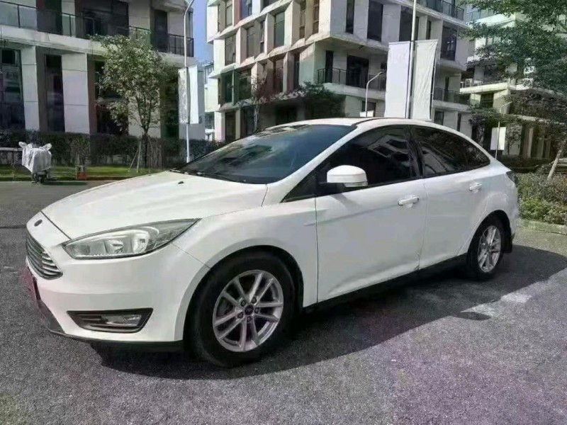 广州18年福特福克斯2