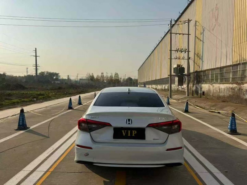 菏泽23年本田思域9