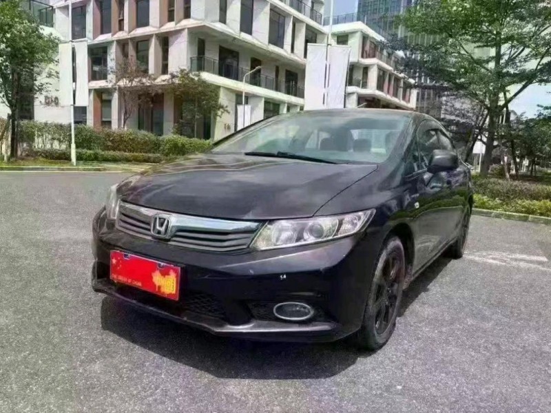 广州12年本田思域2