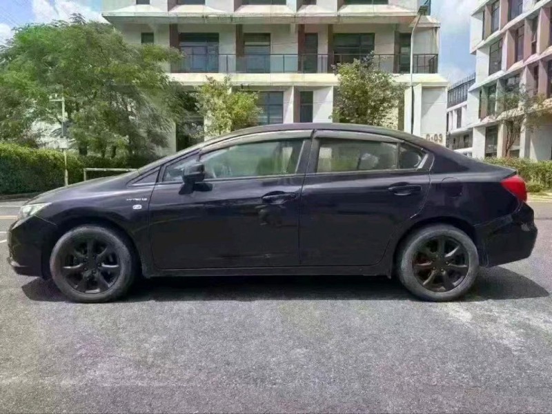 广州12年本田思域3