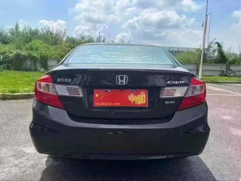 广州12年本田思域4