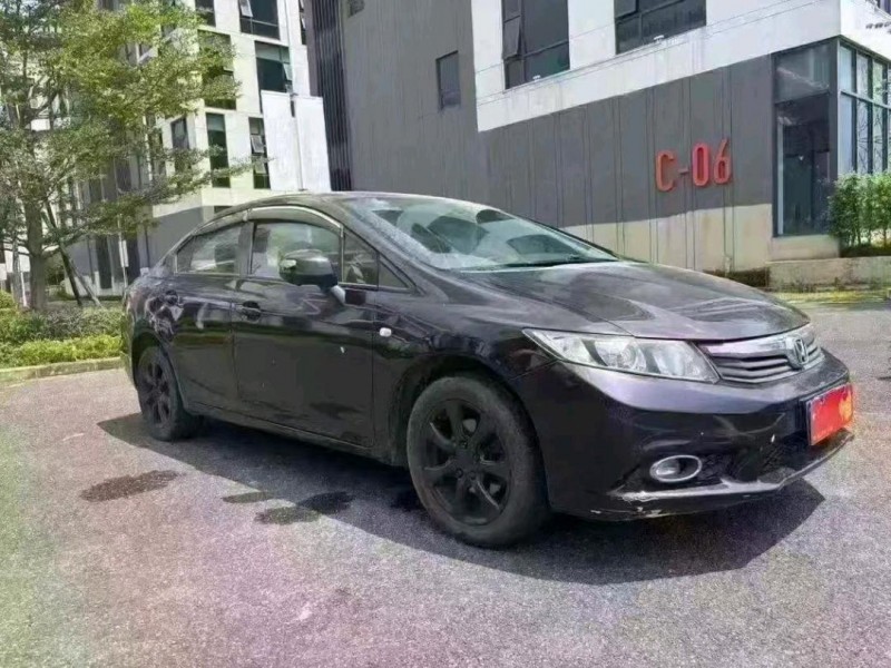 广州12年本田思域5