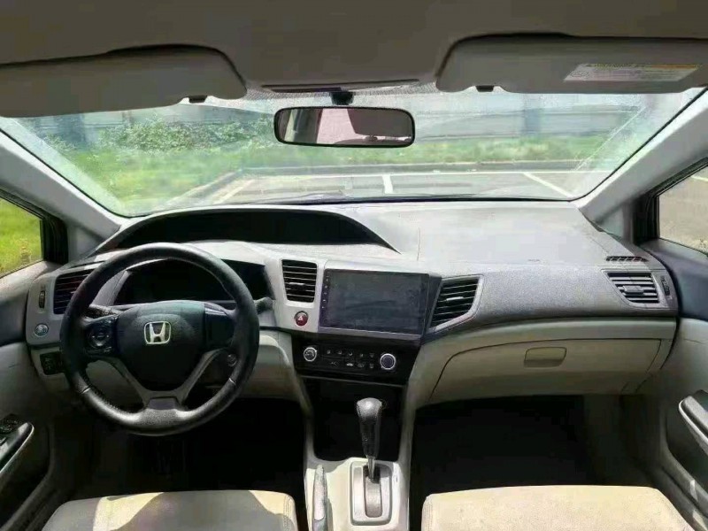 广州12年本田思域8