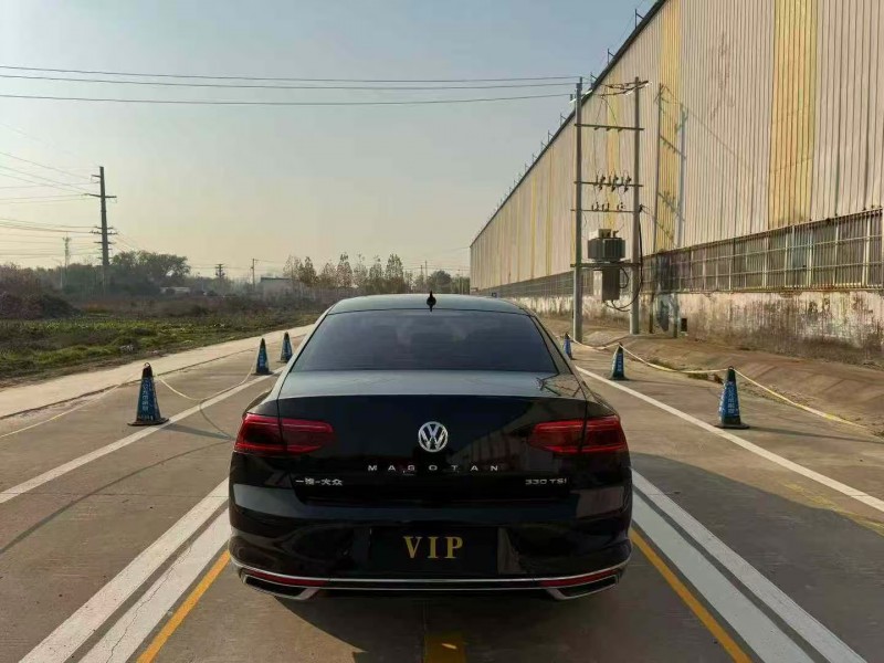 菏泽20年大众迈腾9