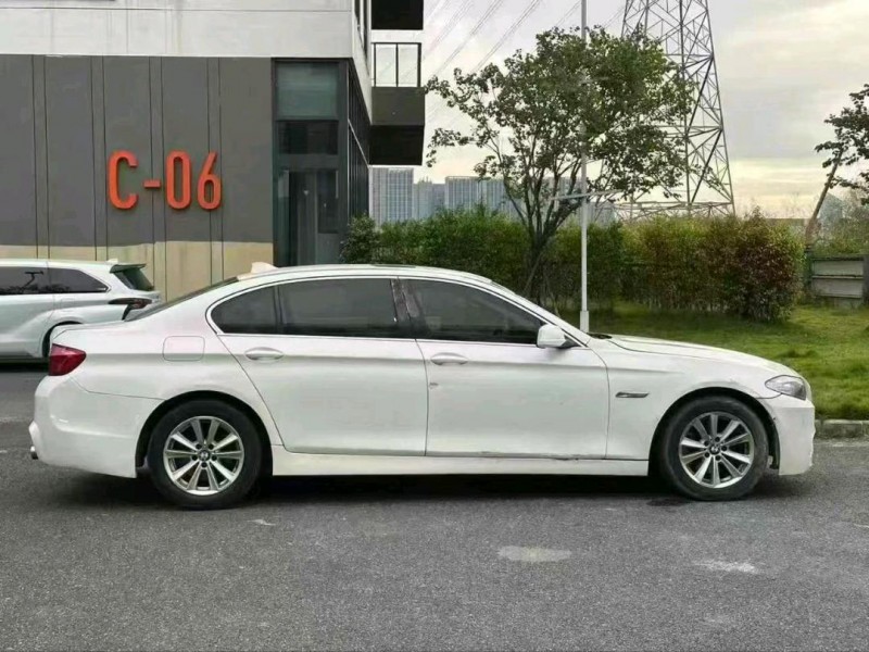 广州13年宝马5系6