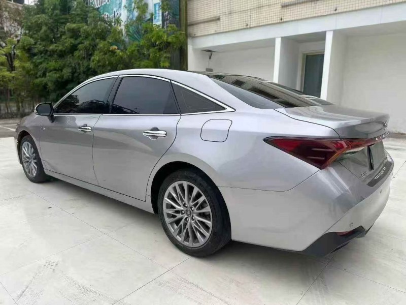 广州24年丰田亚洲龙8