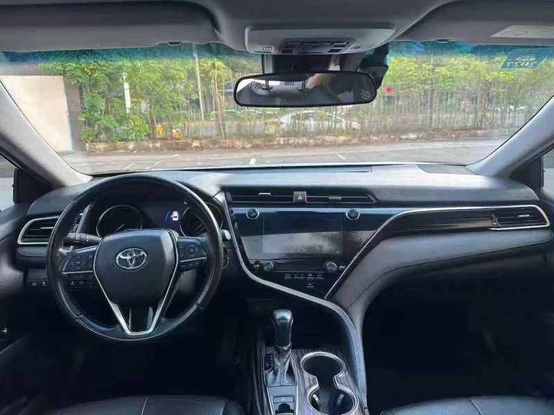 江门19年丰田凯美瑞4