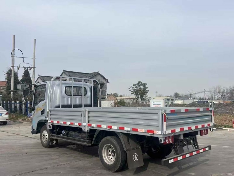 菏泽25年陕汽德龙8