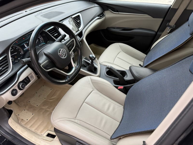 济宁19年别克英朗4