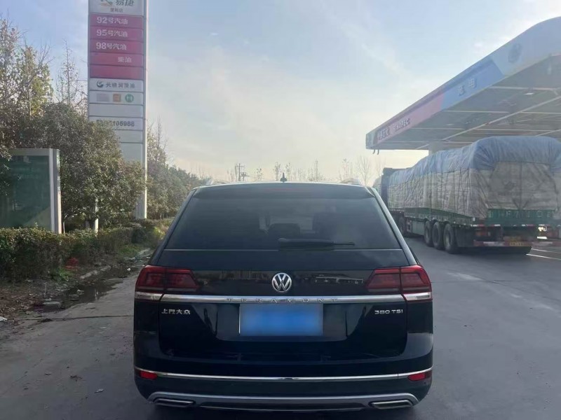 菏泽18年大众途昂9