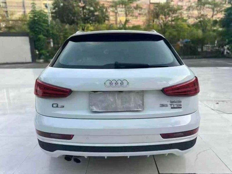 珠海19年奥迪Q37