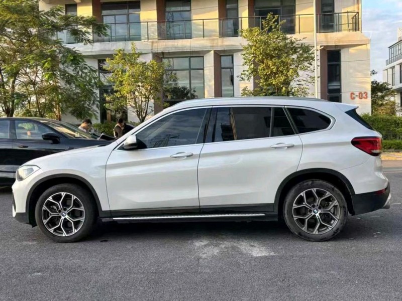 广州22年宝马X14