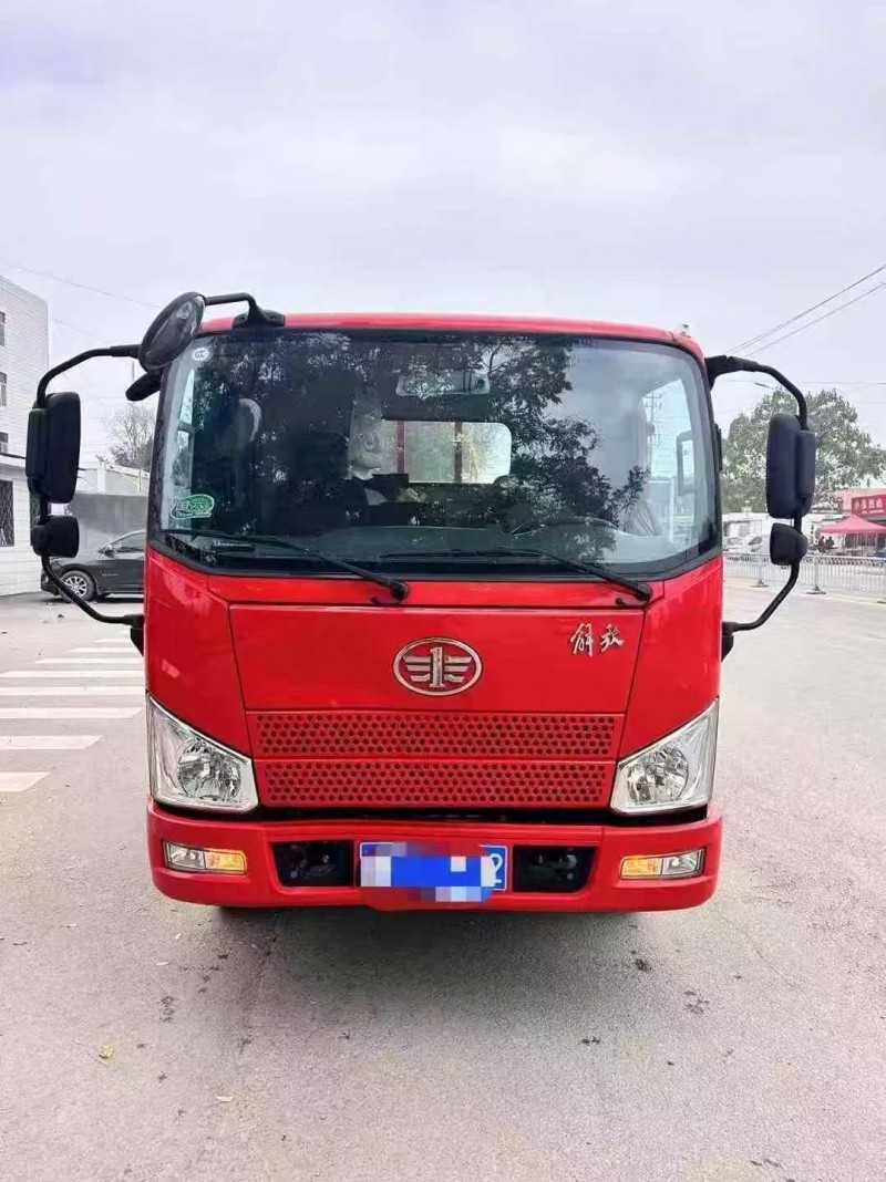 菏泽23年解放箱货J61