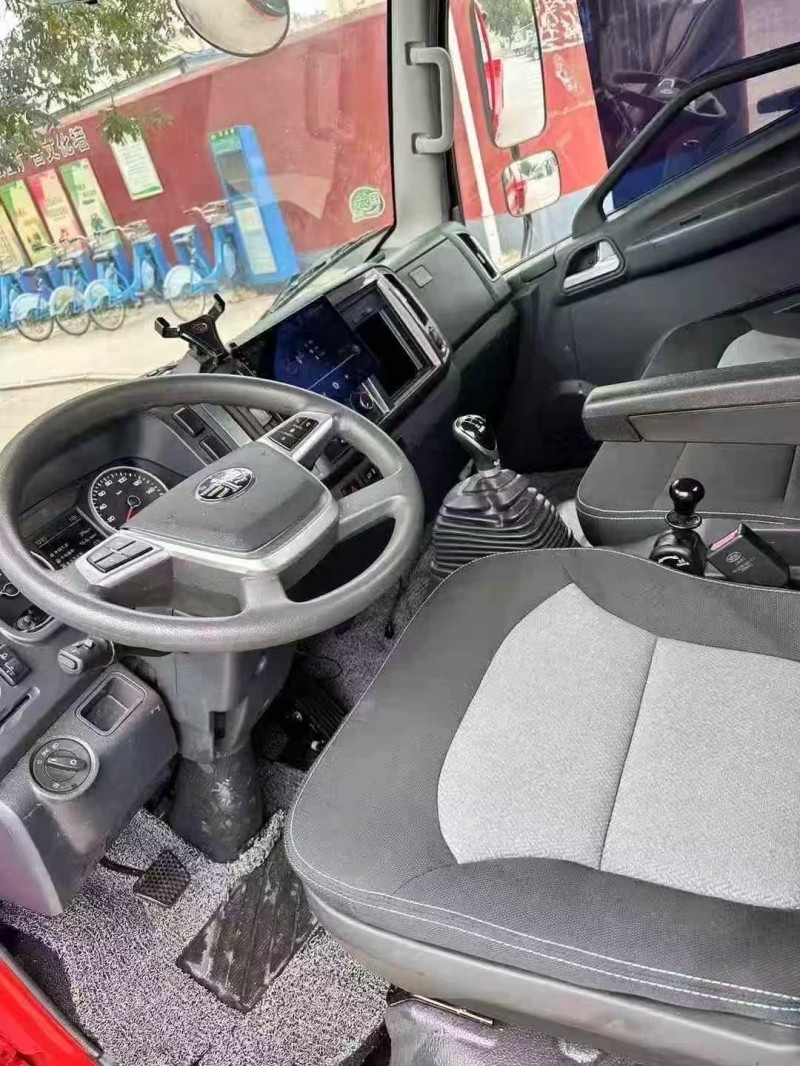 菏泽23年解放箱货J65