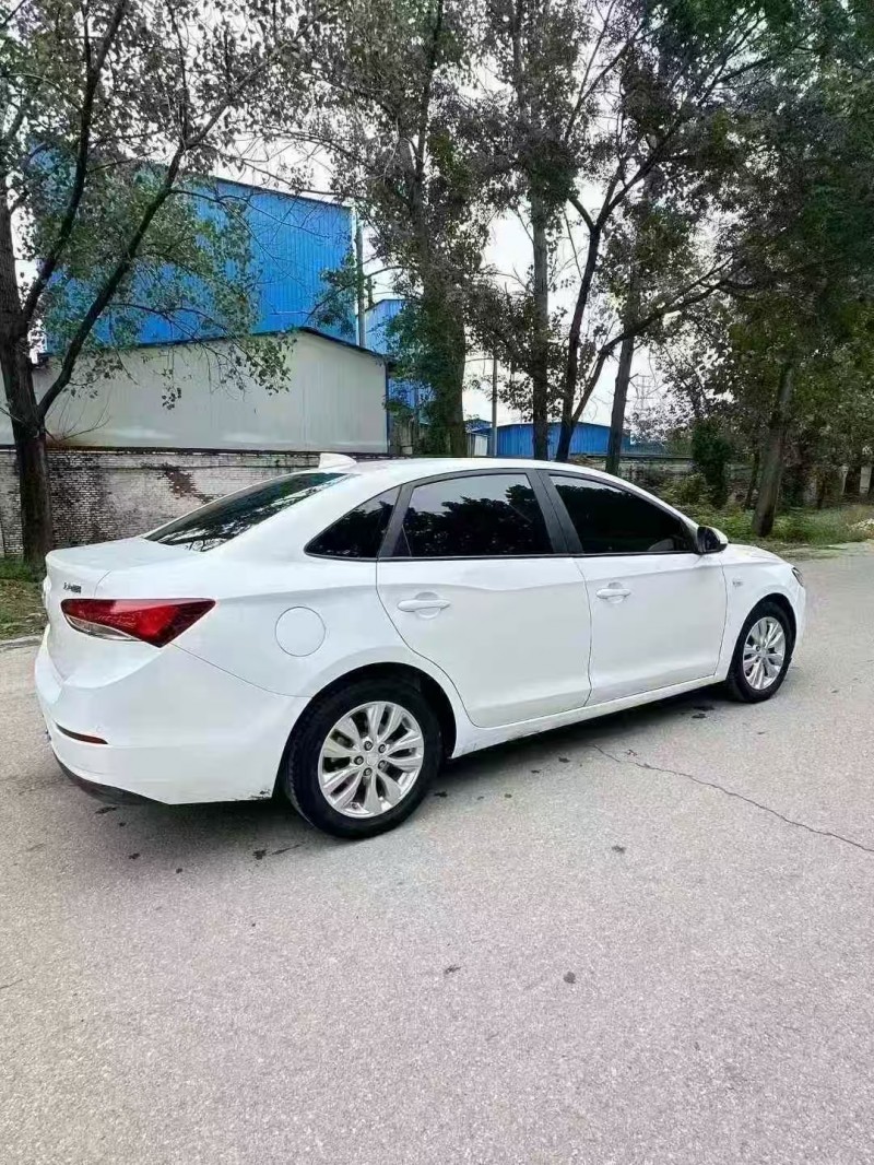 菏泽20年别克英朗8