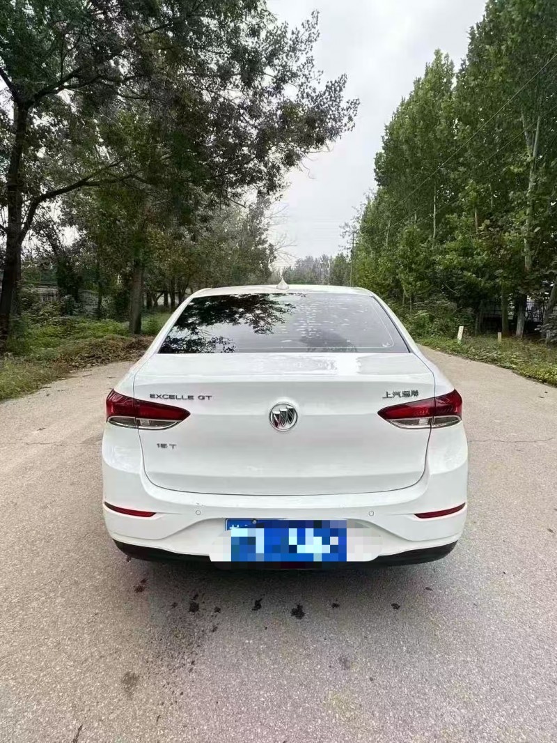 菏泽20年别克英朗9