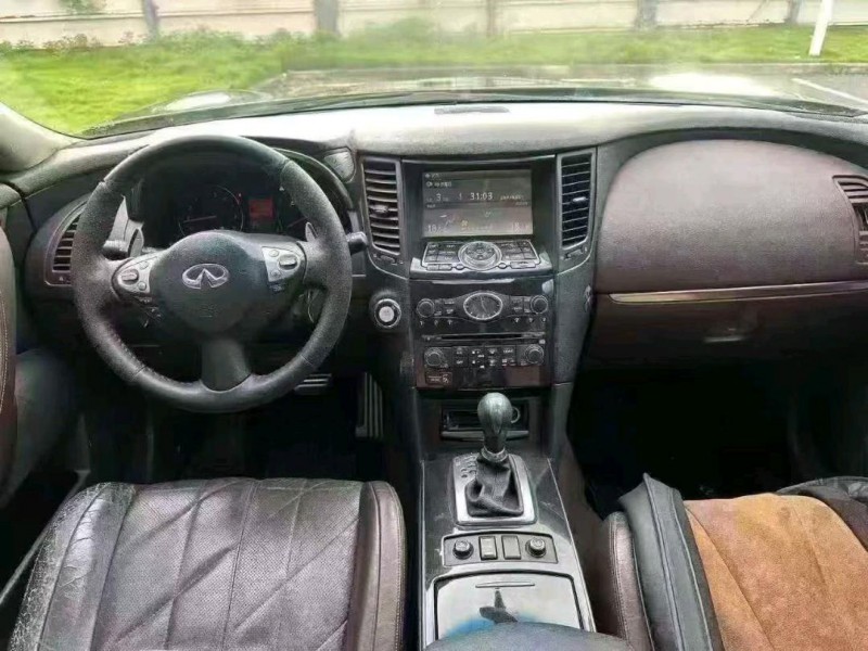 广州11年英菲尼迪FX358