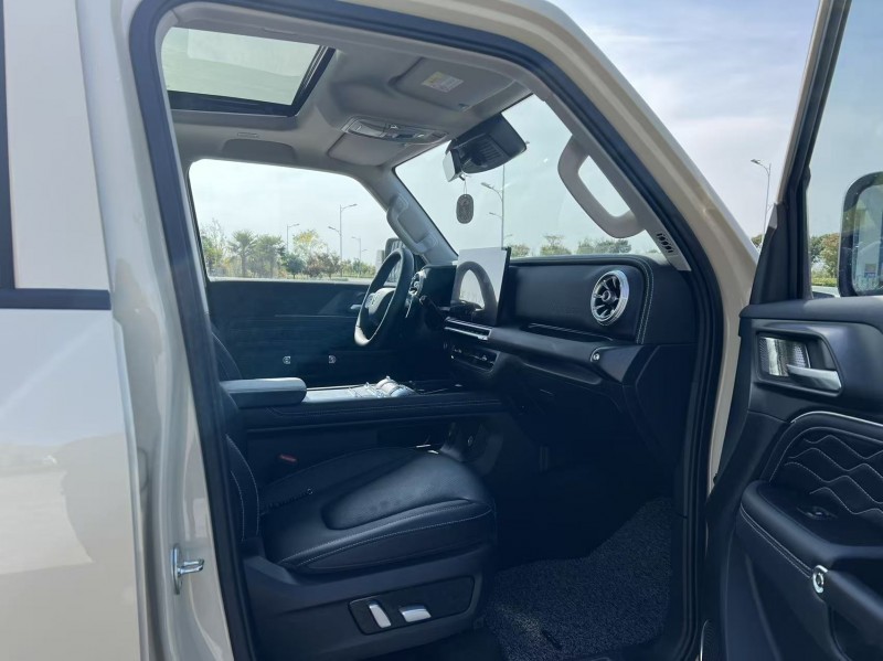 盐城25年长城汽车坦克6