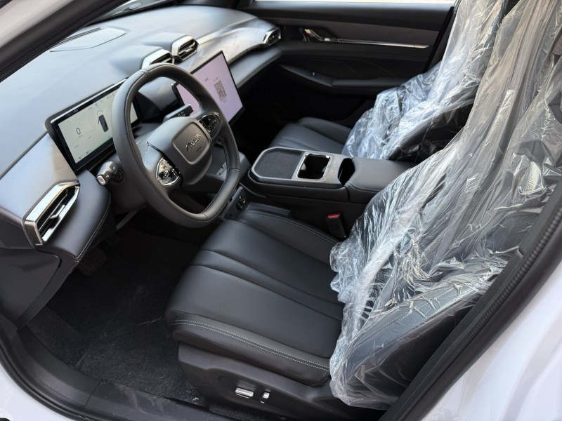 济宁25年东风风神5