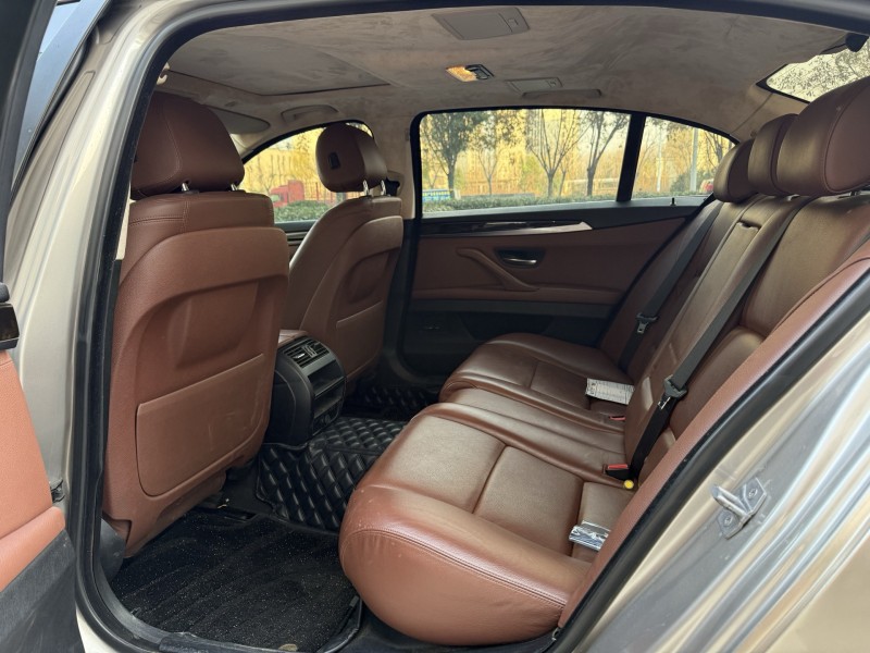 济宁15年宝马5系5