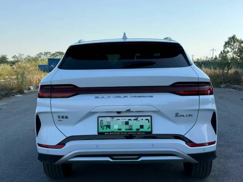 广州24年比亚迪宋9